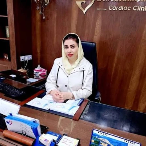 تصویر خانم دکتر اکرم شریعتی